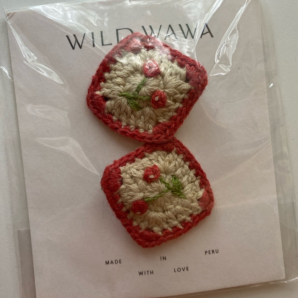 Wild Wawa Crochet Cherry Square Hair Clips / NIB